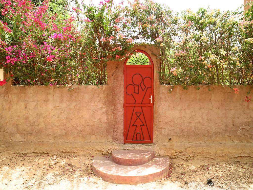 Begue Pokai Toubab Dialaw Exterior foto