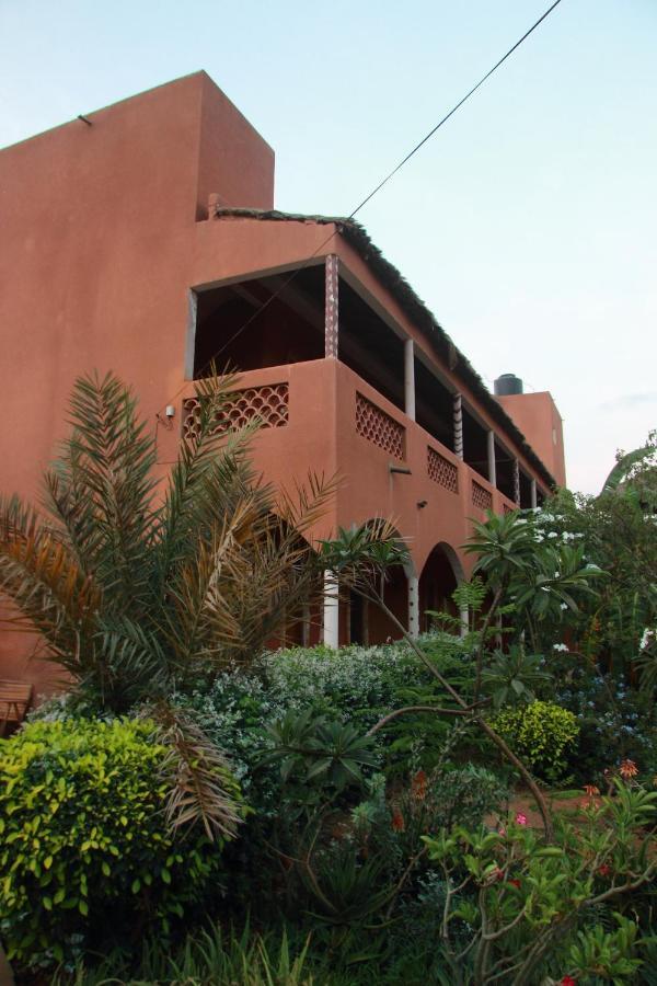 Begue Pokai Toubab Dialaw Exterior foto