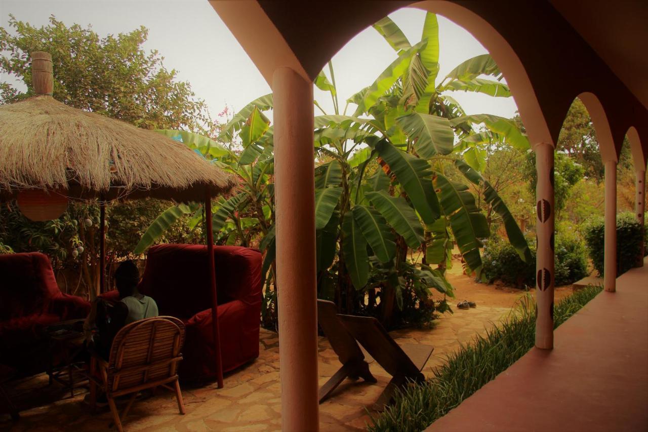 Begue Pokai Toubab Dialaw Exterior foto